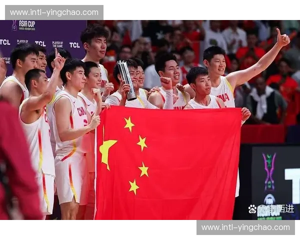 铁血肉搏战:为何这段“中国男篮vs新西兰”视频成了无数球迷反复复盘的经典?